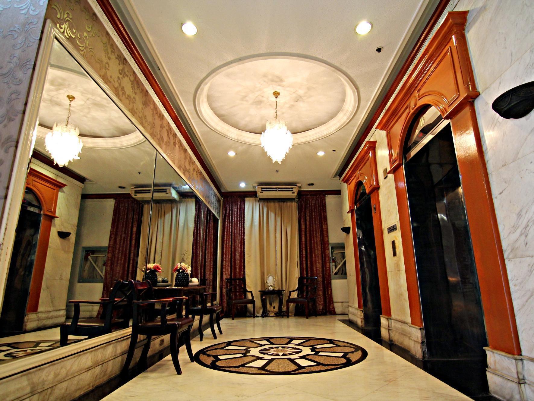 Mpt Suites Makati City Esterno foto
